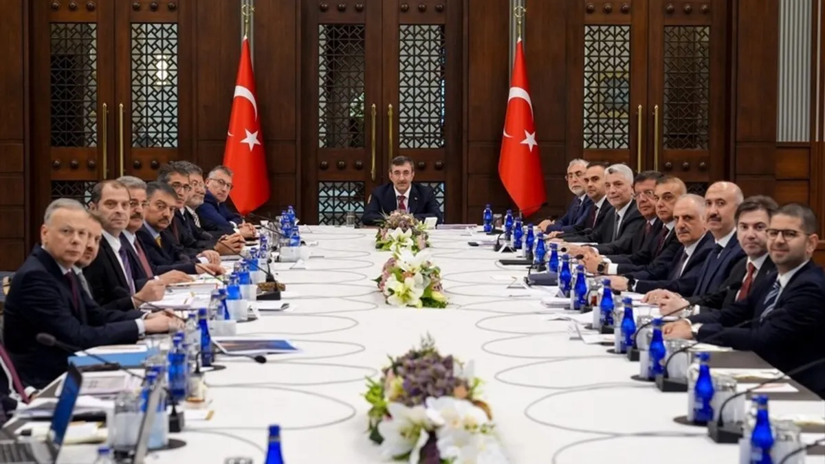 Ekonomi Yönetimi Külliye'de toplandı: Reform adımları hızlan