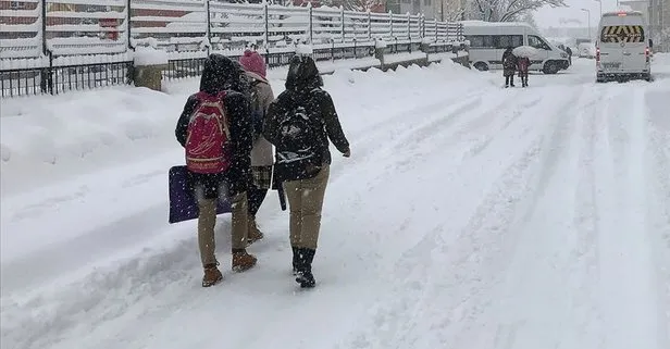 Ankara’da yarın okullar tatil edildi mi? 7 Şubat Cuma günü MEB Ankara kar tatili açıklaması var mı?