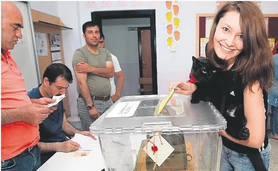 İstanbul'da kan donduran cinayet! Eşi ile oğlunu öldürüp intihar etti-6