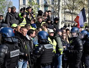 Yine meydanlardalar!