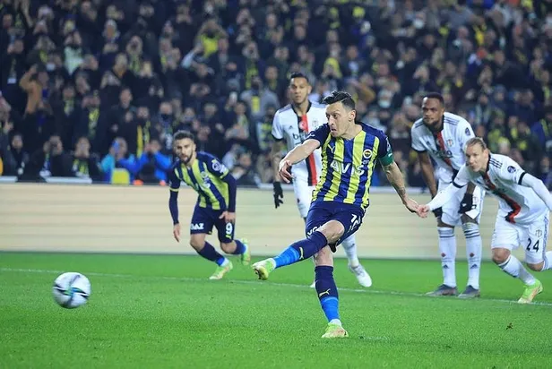 Fenerbahçe ile sözleşmesinin bittiği söylenen Mesut Özil'in menajerinden fesih açıklaması! Hala Fenerbahçe'nin topçusu-10
