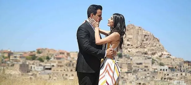 Aşk ve Mavi 70. bölüm izle