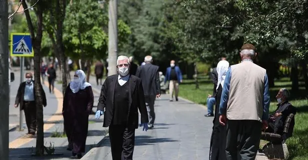 Son dakika: İçişleri Bakanlığı'ndan 65 yaş üstüne seyahat izni açıklaması