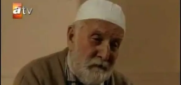 Türk tiyatro ve sinema sanatçısı, Süper Baba dizisinin Sürmeneli dedesi İhsan Devrim, bugün vefat etti.