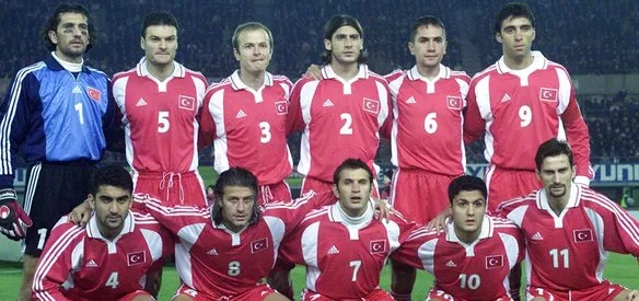 A Milli Futbol Takımı, Dünya Kupası Avrupa Elemeleri baraj mücadelesinde Avusturya'yı yenerek, 48 yıl aradan sonra Dünya Kupası finallerine katılma hakkı elde etti