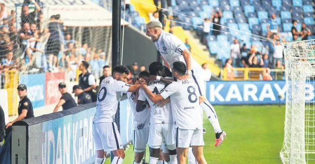 Adana Demirspor evinde Osıjek'i darmadağın etti!