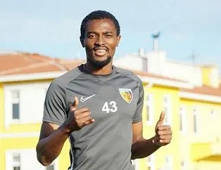 Mensah’a resmi teklif
