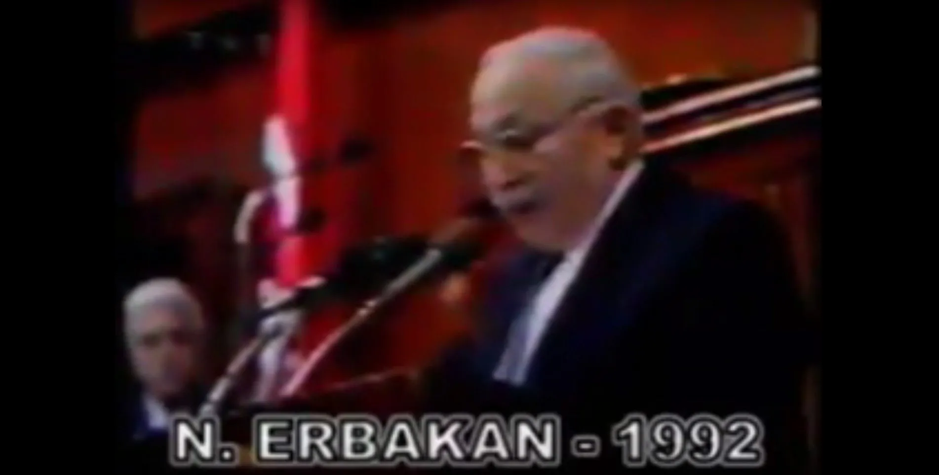 Rahmetli Erbakan 25 yıl önce söylemişti