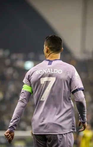 Yok böyle transfer hediyesi: Cristiano Ronaldo'nun saatinin değeri dudak uçuklattı