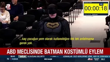 ABD Kongresi’nde Batman kostümlü eylemci!