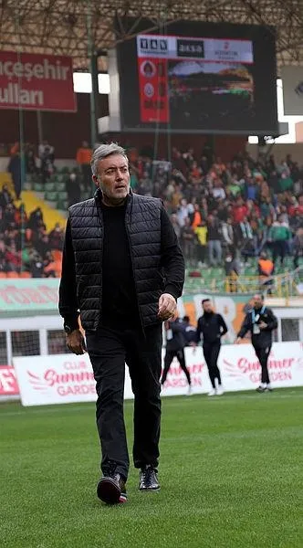 ispanyol-hocanin-performansi-baskan-burak-elmasin-sabrini-tasirdi-kayseri-sonu-olabilir-1644358337784.jpeg İspanyol hocanın performansı Başkan Burak Elmas'ın sabrını taşırdı! Kayseri sonu olabilir-2