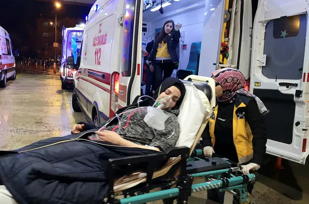 Bursa'da bir aile soba gazından zehirlendi!