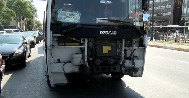 Beşiktaş’ta minibüs tramvaya çarptı