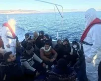 İzmir kara sularında 80 düzensiz göçmen kurtarıldı