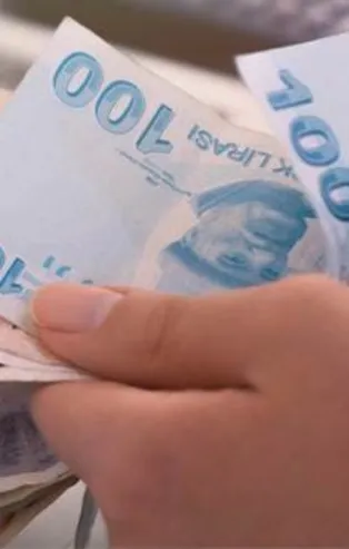 PTT'den salgın sürecinde çalışan personele net 2 bin TL nakit destek ödemesi