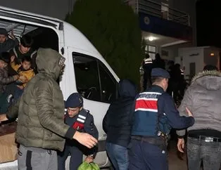 Durdurulan minibüste 21 düzensiz göçmen yakalandı