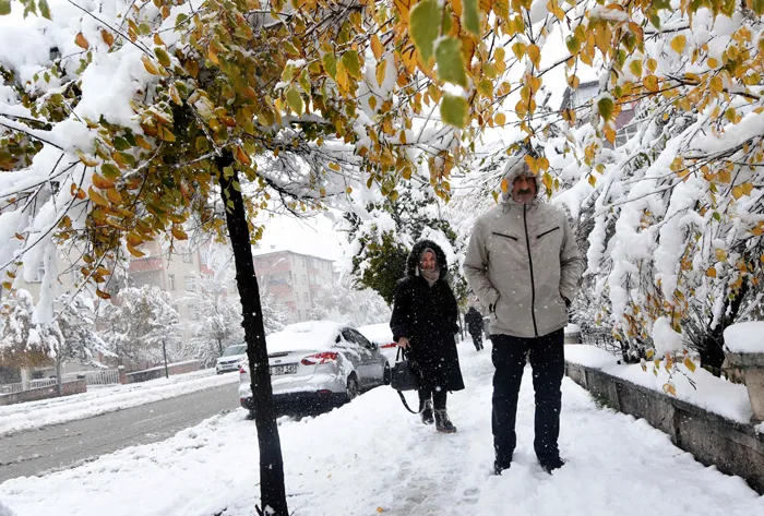 HAVA DURUMU | Meteoroloji'den Ege ve Marmara'ya toz taşınımı uyarısı! Alerjisi olan çıkmasın! Bugün hava nasıl olacak? | 28 Mart 2024 hava durumu-8