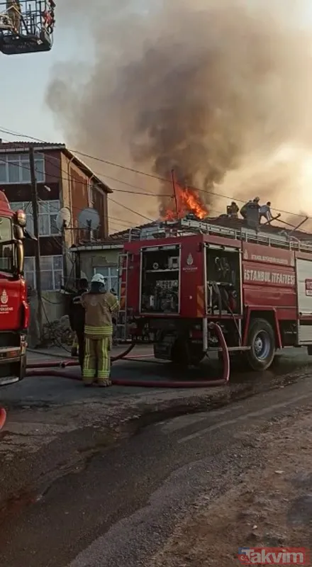 Mahalleyi sokağa döken yangın: Maltepe'de alevler yükseldi - 10