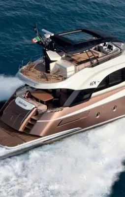 Lüks tekneler görücüye çıkıyor