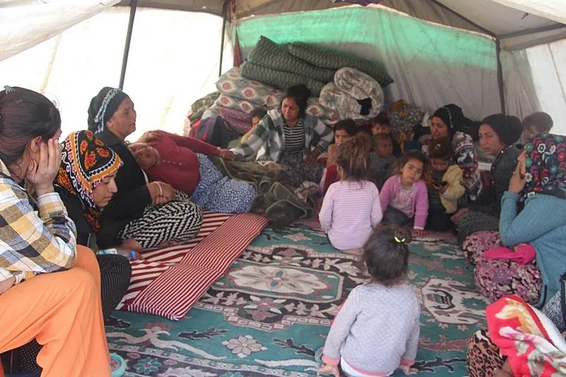 Ailesi gözyaşlarına boğuldu. (DHA)