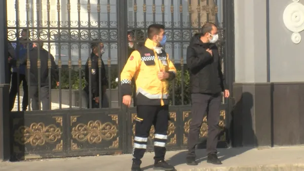son-dakika-istanbuldaki-rus-konsoloslugunda-sir-olum-isci-olu-bulundu-1610111461203.jpg SON DAKİKA: İstanbul'daki Rus Konsolosluğu'nda sır ölüm! İşçi ölü bulundu-3