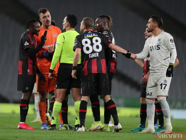 Fenerbahçe'nin Fatih Karagümrük beraberliği sonrası spor yazarlarından sert sözler: Şaka gibi bir şey! - 23