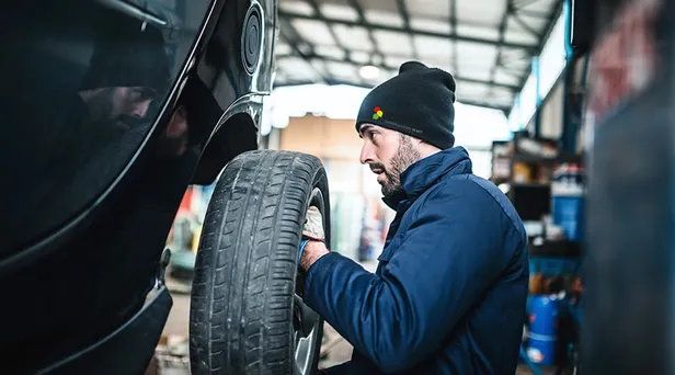 Araba bakımı detayları... Araç kışlık bakımı ne zaman yapılır? Araba kışlık bakımı nasıl olur? Araç kışlık bakımı nelerdir?-4