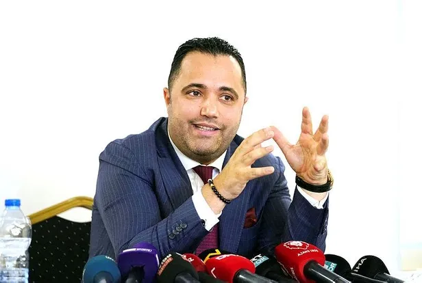 baskan-yardimciligini-birakan-rezan-epozdemirden-carpici-aciklamalar-galatasaray-ile-fenerbahce-dost-olmaz-1639768149312.jpeg Başkan yardımcılığını bırakan Rezan Epözdemir'den çarpıcı açıklamalar! Galatasaray ile Fenerbahçe dost olmaz-3