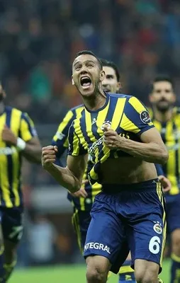 Arena'da Fener alayı!