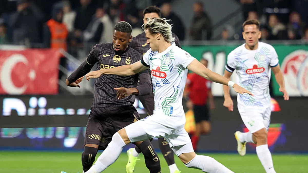 Karadeniz derbisinde kazanan Rize! Trabzonspor Rizespor'a 3-1 yenildi
