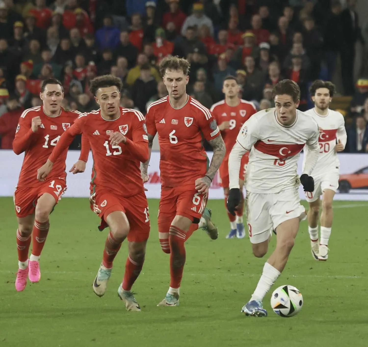 Kalede savaş! Montella Türkiye'nin Macaristan maçı 11'ini netleştirdi - 4