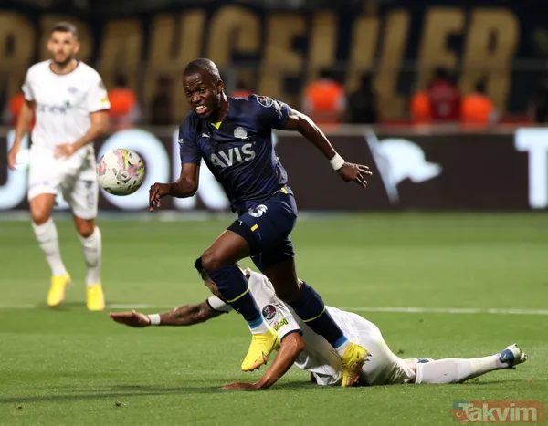 Kasımpaşa Karşısında 6 Gol Bulan Fenerbahçe En Az Attığı Kadarını Da Kaçırdı. Ortaya Son Yılların Hücum Anlamında En Zengin Ve Keyif Veren Takımı Çıktı.