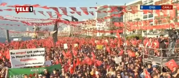 kilicdaroglundan-iade-i-itibar-sozu-alan-feto-iltisaklilardan-7li-koalisyona-pankartli-destek-1682892761695.jpeg 7'linin Cumhurbaşkanı adayı Kemal Kılıçdaroğlu seçim öncesi KHK ve PKK'lılara verdiği vaatlerin meyvesini aldı-6