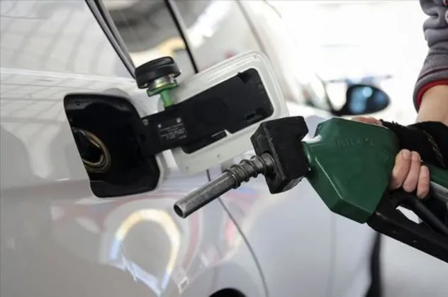 Motorinin litre fiyatına indirim geliyor