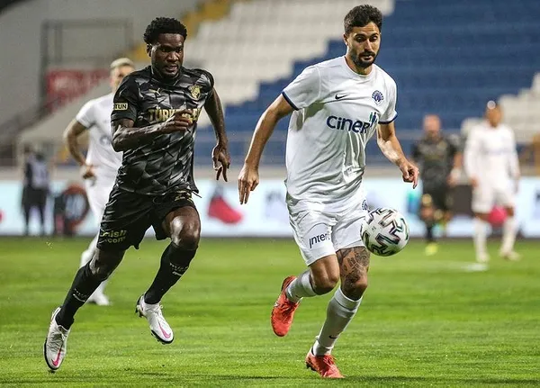 Spor Toto Süper Lig'in 6. haftasında Kasımpaşa Göztepe ile berabere kaldı-4