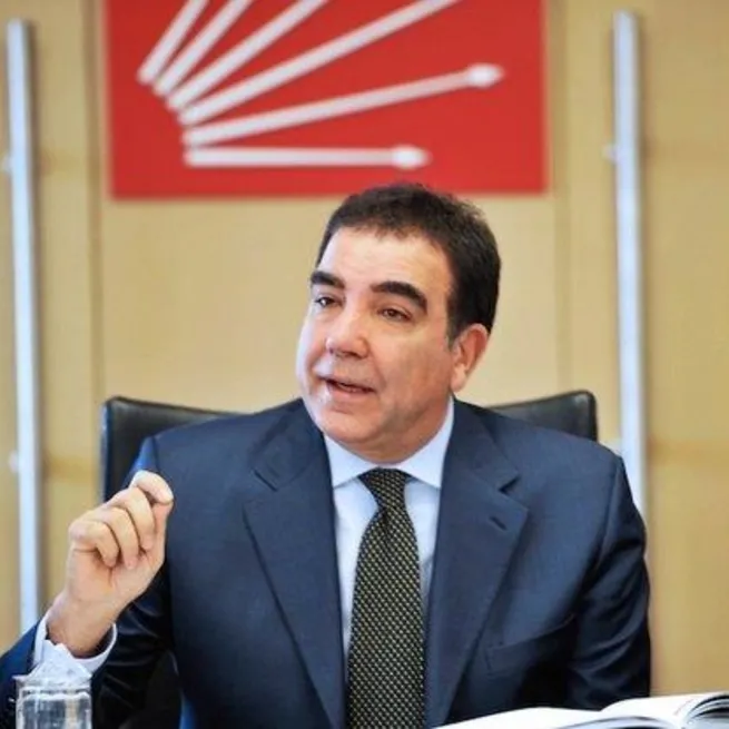 CHPli Erdoğan Topraktan Ekrem İmamoğluna hem İstanbul hem de değişim ayarı: Dayatmayla değişim diyenler...