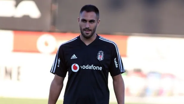 Beşiktaş'ta sakatlık şoku! Victor Ruiz 4 hafta yok...-1