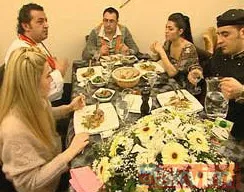 Beraber tek bir kareleri bile yok! MasterChef Mehmet Şef'in eşiyle ilgili büyük sır çözüldü! Boşanıp boşanmadıkları merak ediliyordu... - 15