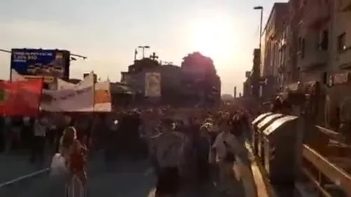 Sırbistan sapkın LGBT zihniyetine karşı ayakta!
