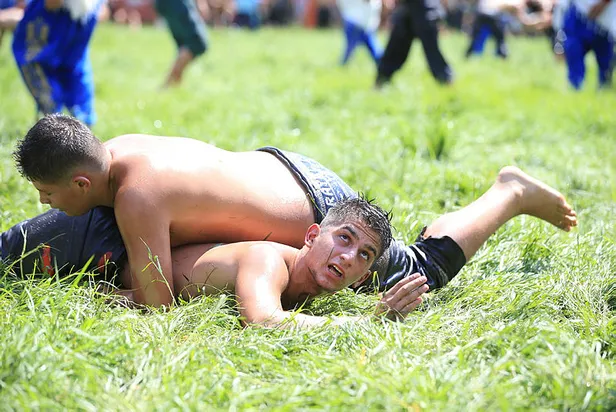 kirkpinar-hangi-kanalda-canli-izlenir-2022-kirkpinar-programi-661-kirkpinar-ne-zaman-saat-kacta-1656672569437.jpg 661. Kırkpınar ne zaman, saat kaçta? Kırkpınar hangi kanalda canlı izlenir? 2022 Kırkpınar programı!-3