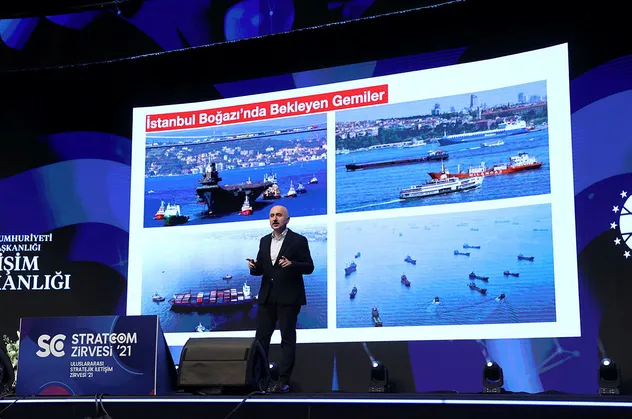 Milli elektrikli tren 2022 yılında raylarda! Bakan Karaismailoğlu'ndan önemli açıklamalar: Türkiye'den Çin-Rusya hamlesi