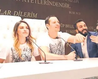 Tişörtlü nikah