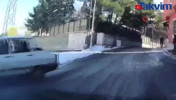Şanlıurfa’da buzlanan yolda kaza anı kamerada