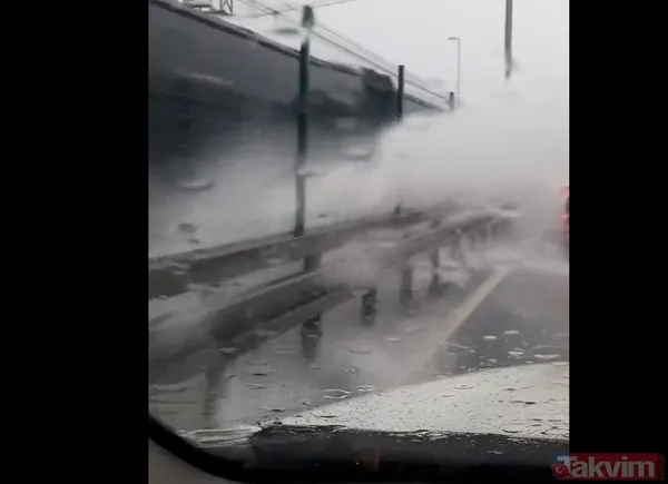 İstanbul'da yine aynı manzara! Yağmur yağdı Esenyurt yine sular altında! İBB ise piyasada yok! 2 kişi sele kapıldı - 15