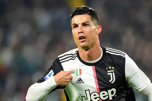 Cristiano Ronaldo'ya akıllara zarar teklif! "Instagram hesabını bir yıllığına..."