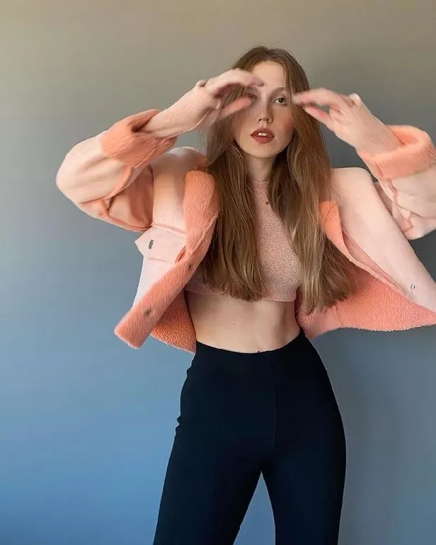 sosyal-medya-fenomeni-duygu-ozaslana-soke-eden-ceza-reklam-paylasiminda-bakanlik-kararina-uymadigi-icin-1644260537870.jpeg Sosyal medya fenomeni Duygu Özaslan'a şoke eden ceza! Reklam paylaşımında bakanlık kararına uymadığı için...-9