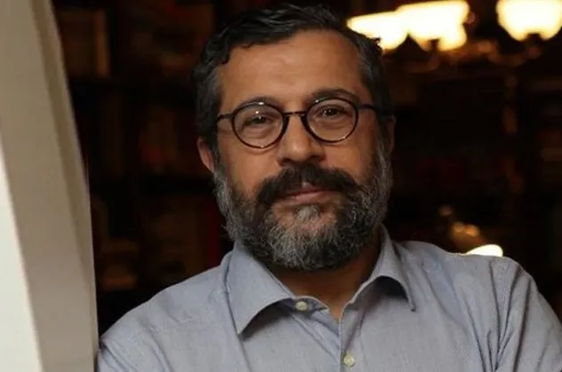 ODA TV'de İmamoğlu depremi! Nihat Genç, Soner Yalçın'ın sitesini topa tuttu: Ruhen satıldı!