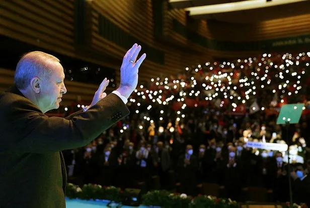 baskan-erdogandan-muhalefete-yuvarlak-masa-gondermesi-millet-28-subat-ittifakini-cope-atacak-1646328293298.jpeg Başkan Erdoğan'dan muhalefete yuvarlak masa göndermesi: Millet 28 Şubat projesini çöpe atacak-3