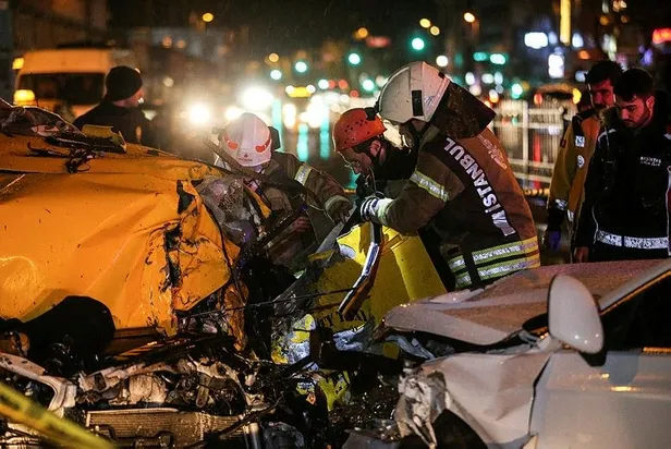 Beşiktaş’ta iki otomobil çarpıştı: 1 ölü, 2 yaralı-2