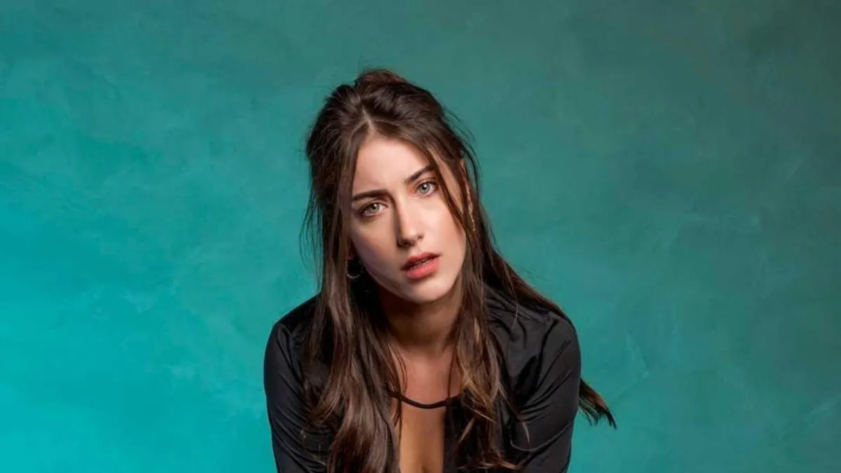Hazal Kaya'dan peş peşe itiraflar! Psikolojik bunalımını anlattı: Linç yedim yataktan kalkamadım
